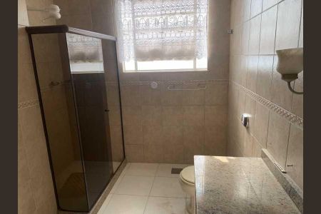 Casa à venda com 325m², 4 quartos e 4 vagas