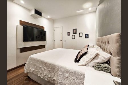 Apartamento à venda com 2 quartos, 65m² em Copacabana, Rio de Janeiro