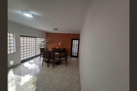 Casa à venda com 3 quartos, 237m² em Vila Santana, São Paulo