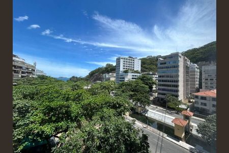 Apartamento à venda com 108m², 3 quartos e 2 vagas