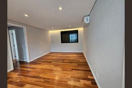 Casa à venda com 4 quartos, 550m² em Jardim Luzitania, São Paulo
