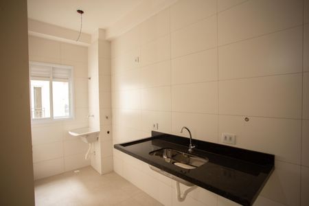 Apartamento à venda com 39m², 2 quartos e sem vaga Apartamento à venda com 39m², 2 quartos e sem vagaCozinha e Área de Serviço