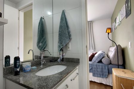 Apartamento à venda com 71m², 3 quartos e 1 vagaBanheiro da Suíte