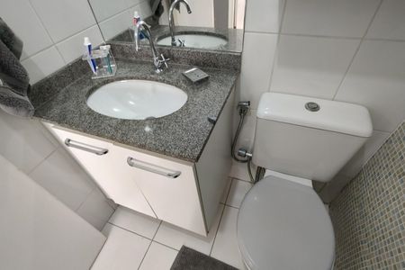 Apartamento à venda com 71m², 3 quartos e 1 vagaBanheiro Social