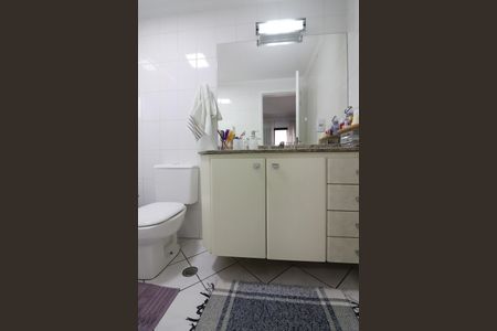 Apartamento à venda com 130m², 3 quartos e 3 vagasBanheiro da Suíte