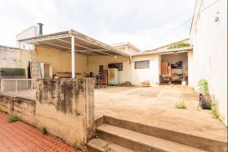 Casa à venda com 190m², 3 quartos e 2 vagasQuintal