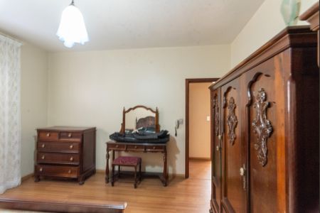 Casa à venda com 190m², 3 quartos e 2 vagasQuarto 2