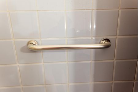 Casa à venda com 190m², 3 quartos e 2 vagasBanheiro 2