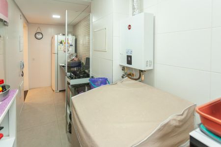 Apartamento à venda com 58m², 3 quartos e 1 vagaÁrea de Serviço