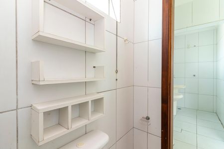 Casa para alugar com 90m², 2 quartos e sem vaga Casa para alugar com 90m², 2 quartos e sem vagaBanheiro