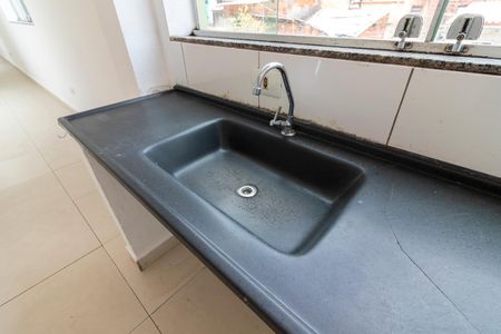 Casa para alugar com 90m², 2 quartos e sem vaga Casa para alugar com 90m², 2 quartos e sem vagaCozinha