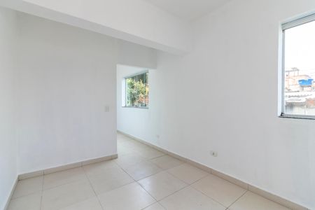 Casa para alugar com 90m², 2 quartos e sem vaga Casa para alugar com 90m², 2 quartos e sem vagaSala