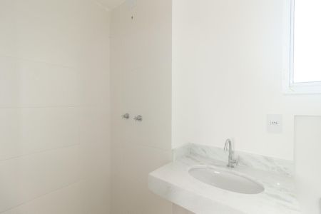 Apartamento para alugar com 55m², 2 quartos e sem vaga Apartamento para alugar com 55m², 2 quartos e sem vagaBanheiro Social