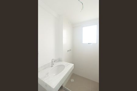 Apartamento para alugar com 55m², 2 quartos e sem vaga Apartamento para alugar com 55m², 2 quartos e sem vagaBanheiro da Suíte