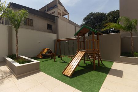 Apartamento para alugar com 55m², 2 quartos e sem vaga Apartamento para alugar com 55m², 2 quartos e sem vagaÁrea comum - Playground