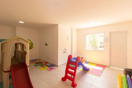 Apartamento para alugar com 55m², 2 quartos e sem vaga Apartamento para alugar com 55m², 2 quartos e sem vagaÁrea comum - Brinquedoteca