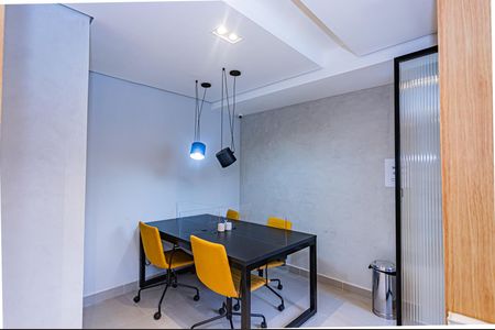 Apartamento para alugar com 37m², 2 quartos e sem vagaCo-working