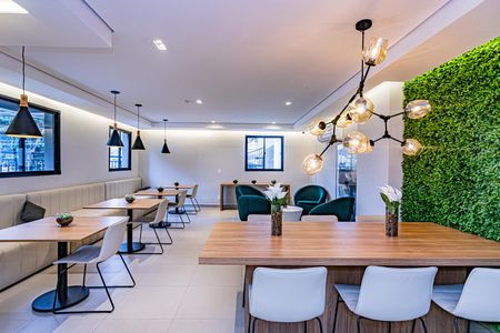 Apartamento para alugar com 37m², 2 quartos e sem vagaÁrea comum -Salão de Festas