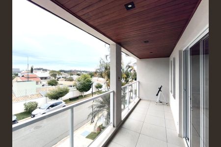 Casa de condomínio à venda com 249m², 3 quartos e 4 vagasSala de TV Varanda