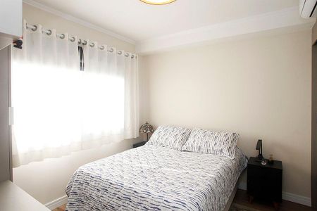Suíte 1 de apartamento à venda com 2 quartos, 51m² em Santa Cecília, Porto Alegre
