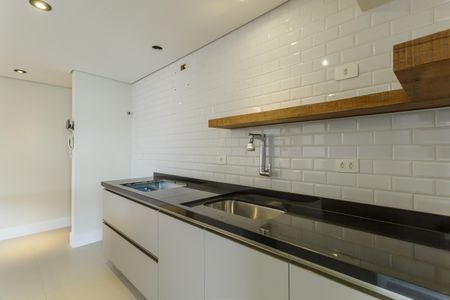 Apartamento à venda com 70m², 2 quartos e 1 vaga Apartamento à venda com 70m², 2 quartos e 1 vagaCozinha