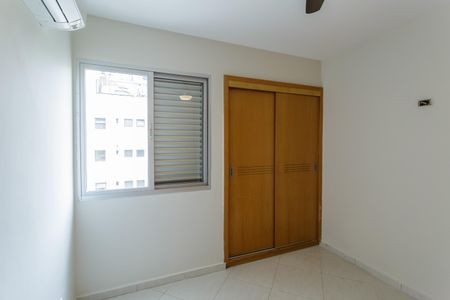 Apartamento à venda com 70m², 2 quartos e 1 vaga Apartamento à venda com 70m², 2 quartos e 1 vagaQuarto 1