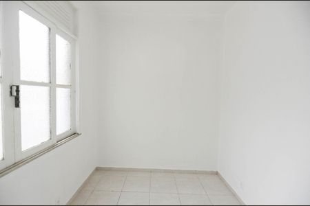 Quarto 1 de casa para alugar com 3 quartos, 180m² em Grajaú, Rio de Janeiro