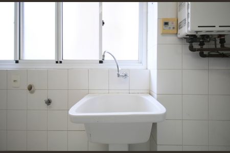 Apartamento à venda com 151m², 4 quartos e 3 vagas Apartamento à venda com 151m², 4 quartos e 3 vagasÁrea de Serviço