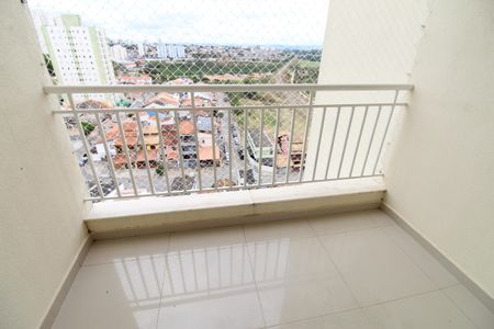 Sacada de apartamento para alugar com 3 quartos, 64m² em Vila Industrial, São José dos Campos