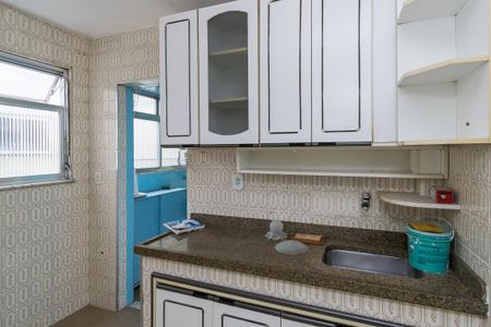 Apartamento à venda com 75m², 3 quartos e 2 vagasCozinha