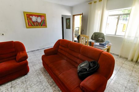 Sala de casa para alugar com 2 quartos, 225m² em Campo Limpo, São Paulo