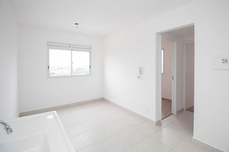 Apartamento à venda com 32m², 2 quartos e sem vaga Apartamento à venda com 32m², 2 quartos e sem vagaSala/Cozinha