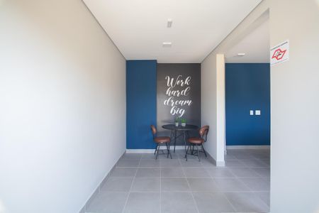 Apartamento à venda com 32m², 2 quartos e sem vaga Apartamento à venda com 32m², 2 quartos e sem vagaÁrea comum