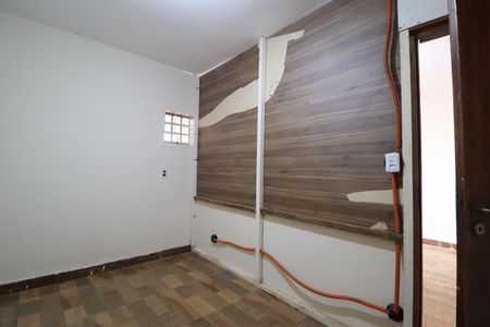 Quarto  de casa para alugar com 2 quartos, 70m² em Segismundo Pereira, Uberlândia