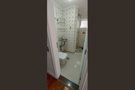 Apartamento à venda com 160m², 2 quartos e 2 vagas Apartamento à venda com 160m², 2 quartos e 2 vagasBanheiro