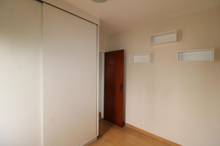 Apartamento à venda com 65m², 2 quartos e 1 vagaQuarto 2
