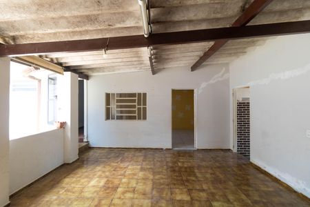 Casa à venda com 208m², 4 quartos e 2 vagas Casa à venda com 208m², 4 quartos e 2 vagasÁrea Externa