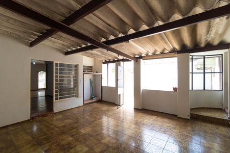 Casa à venda com 208m², 4 quartos e 2 vagas Casa à venda com 208m², 4 quartos e 2 vagasÁrea Externa