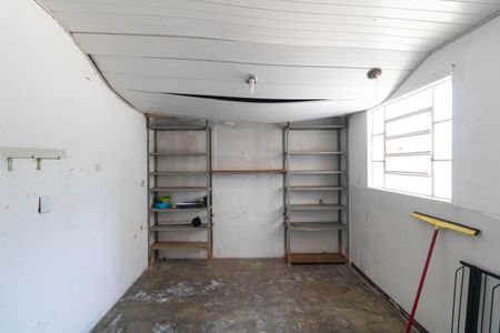 Casa à venda com 208m², 4 quartos e 2 vagas Casa à venda com 208m², 4 quartos e 2 vagasQuarto de Serviço