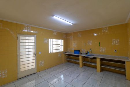 Casa à venda com 208m², 4 quartos e 2 vagas Casa à venda com 208m², 4 quartos e 2 vagasCozinha 1