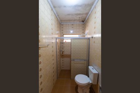 Casa à venda com 208m², 4 quartos e 2 vagas Casa à venda com 208m², 4 quartos e 2 vagasBanheiro 1