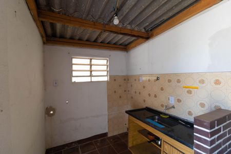 Casa à venda com 208m², 4 quartos e 2 vagas Casa à venda com 208m², 4 quartos e 2 vagasCozinha 2