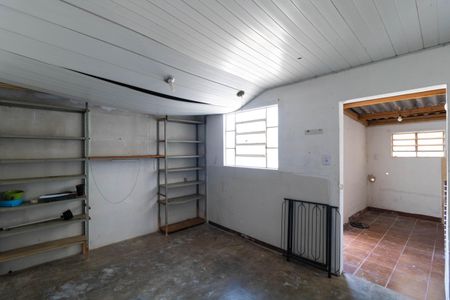 Casa à venda com 208m², 4 quartos e 2 vagas Casa à venda com 208m², 4 quartos e 2 vagasQuarto de Serviço