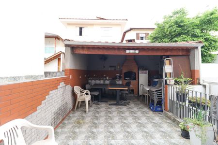 Casa à venda com 200m², 3 quartos e 4 vagasÁrea Externa