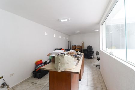 Casa à venda com 200m², 3 quartos e 4 vagasTerraço