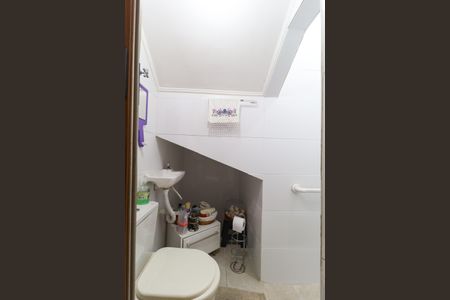 Casa à venda com 200m², 3 quartos e 4 vagasÁrea de Serviço