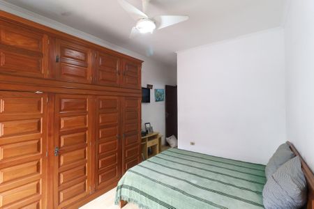 Casa à venda com 200m², 3 quartos e 4 vagasSuíte