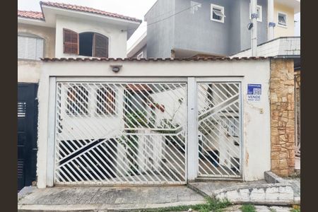 Casa à venda com 200m², 3 quartos e 4 vagasFachada