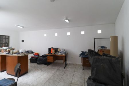Casa à venda com 200m², 3 quartos e 4 vagasTerraço