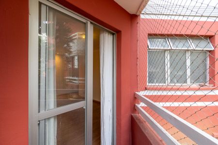 Apartamento à venda com 60m², 2 quartos e 1 vaga Apartamento à venda com 60m², 2 quartos e 1 vagaSacada da Sala